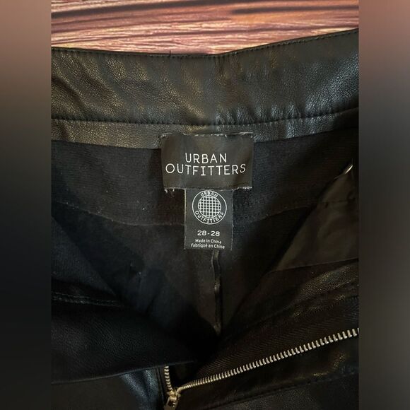 Urban Outfitters Black Faux pants. Size 28/28 - Picture 3 of 8